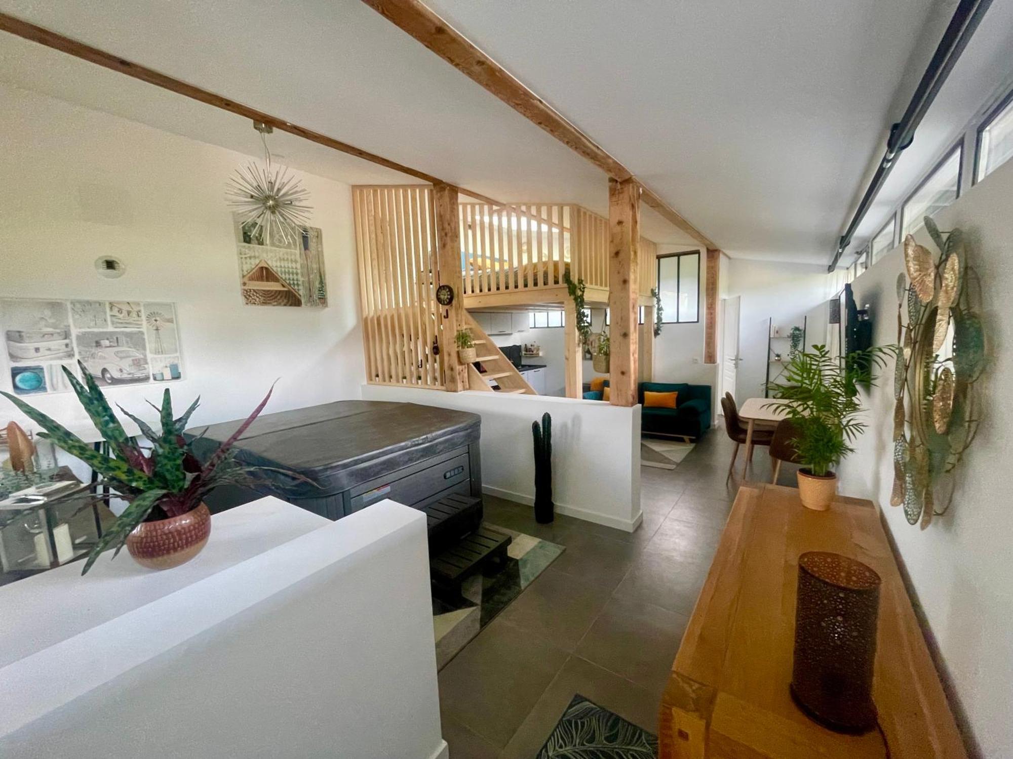 Loft Avec Jacuzzi Et Terrasse Prives Leilighet Sévrier Eksteriør bilde